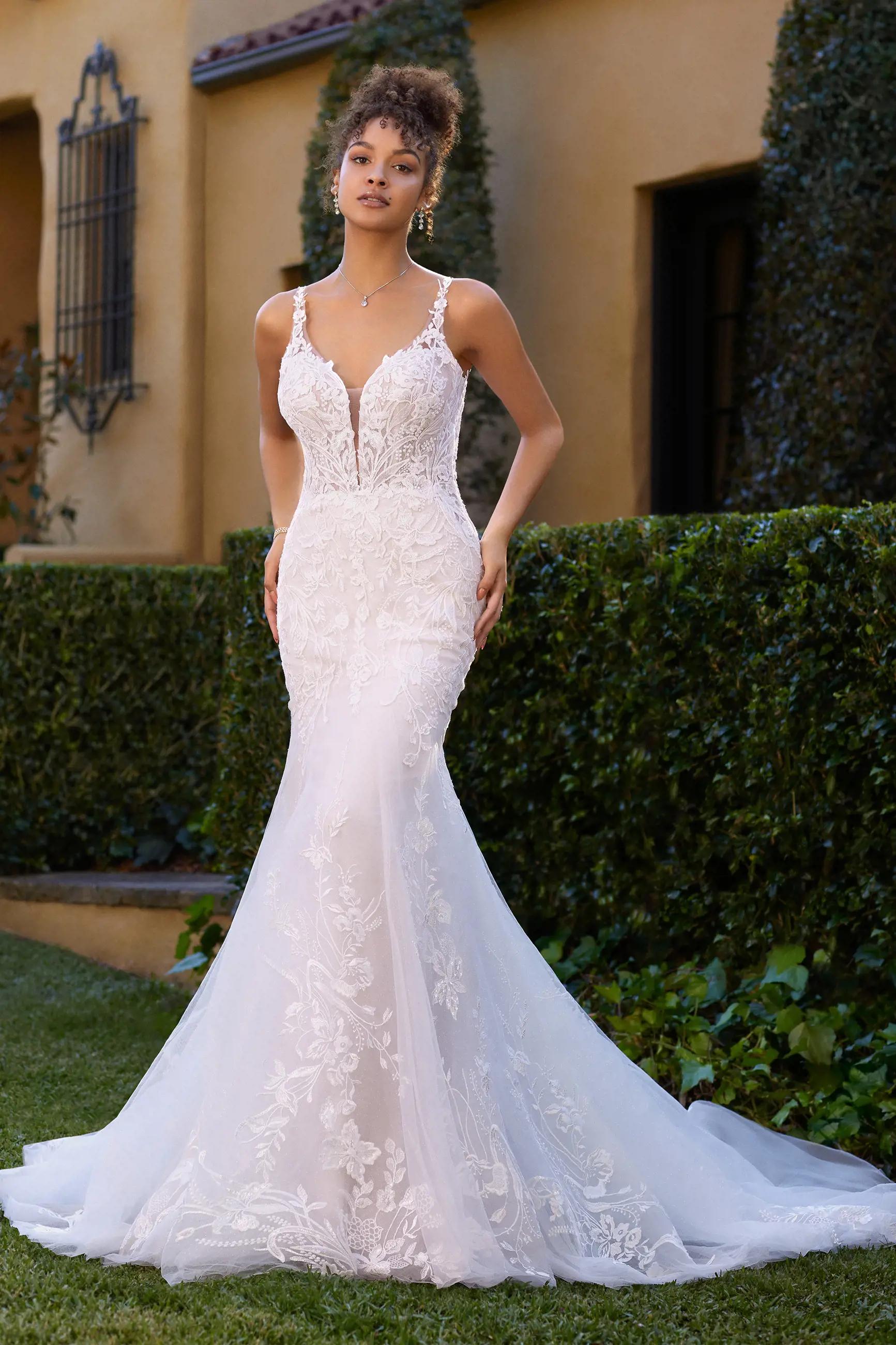 Dreamy Bridal Gown with Fitted Skirt Jackson $1 autoplay loop mute thumbnail