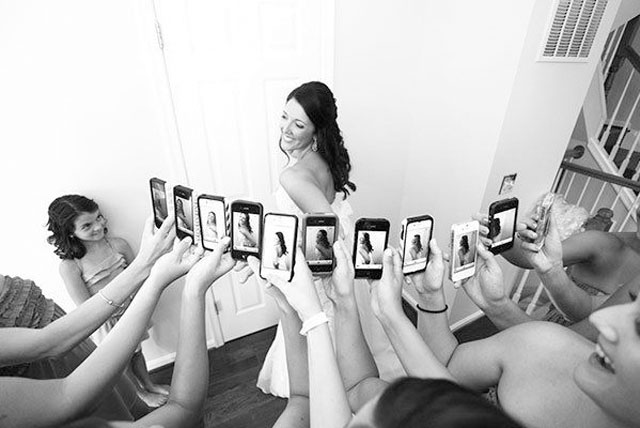 13 photos to take with your bridesmaids we ♥ this! moncheribridals.com