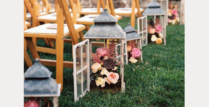 30 Gorgeous Ideas For Decorating With Lanterns At Weddings ~ we ❤ this! moncheribridals.com