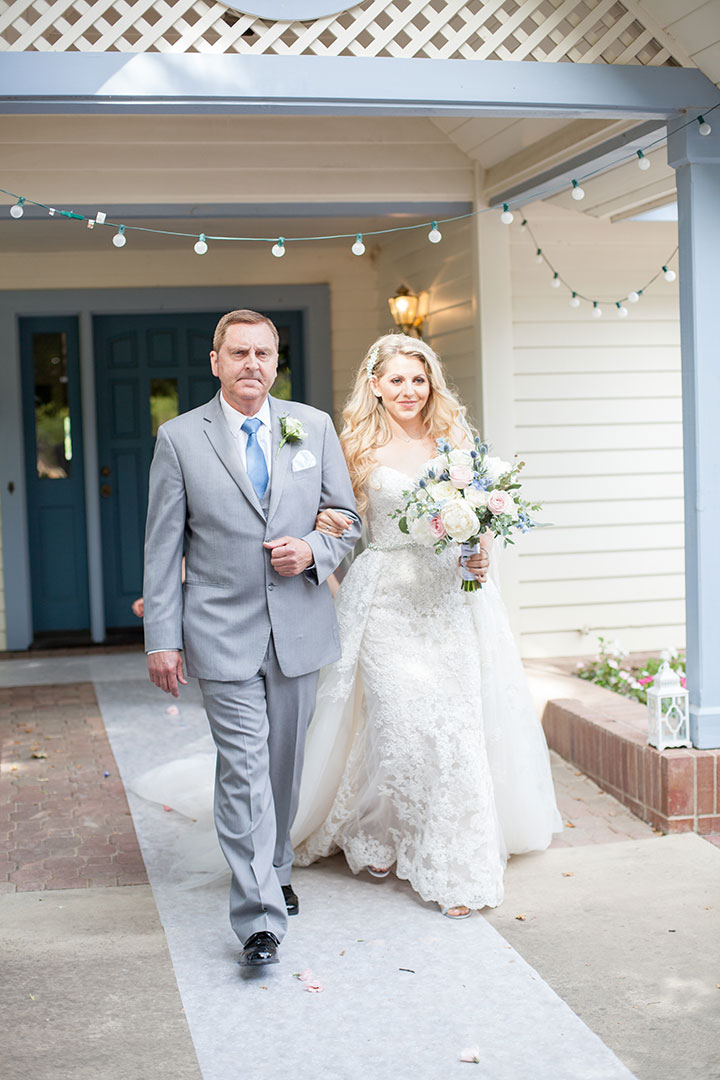 A Rustic, Elegant Wedding Amid The Backdrop of The Sutter Buttes