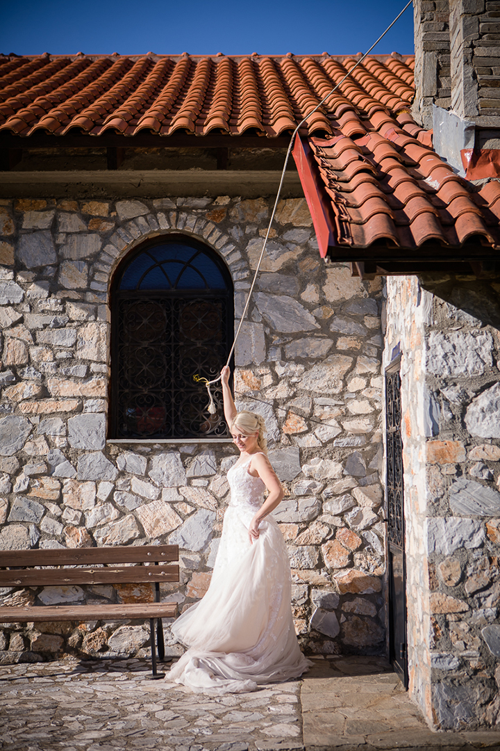 Stunning Greek Bride Chooses "Monte" For Her Veroia Wedding