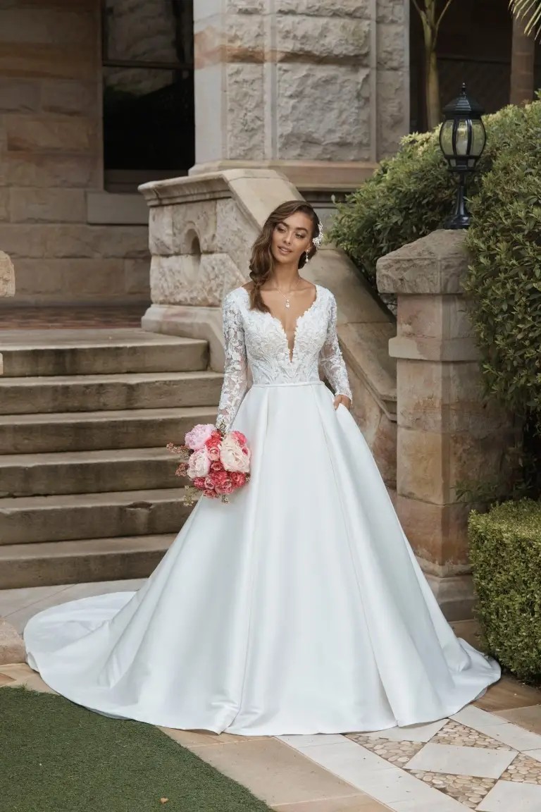 Sophia tolli Premiere  fall 2021 st2216 wedding gown