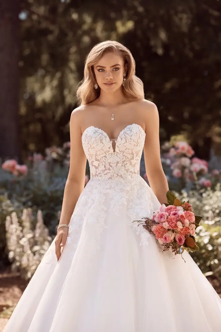 Sophia Tolli Fall 2021 wedding gown style y22177