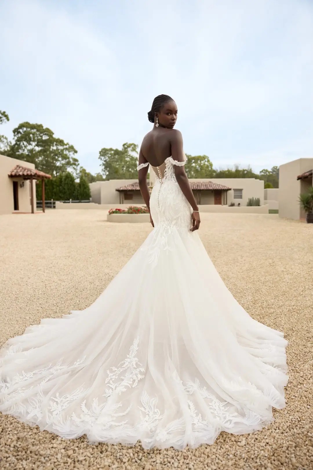 Stunning Mermaid Bridal Gown with Beading Layla | Style Y3156