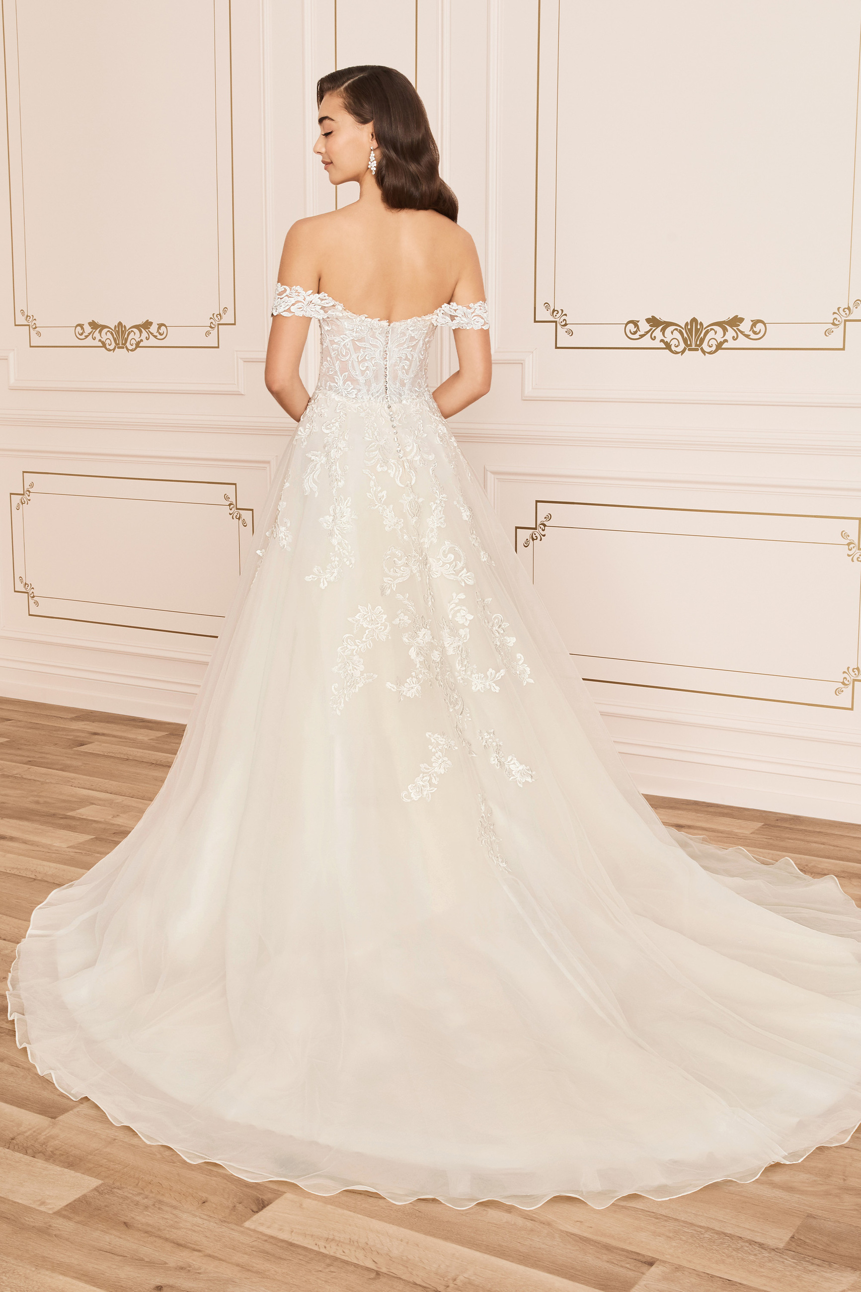 sophia tolli off the shoulder