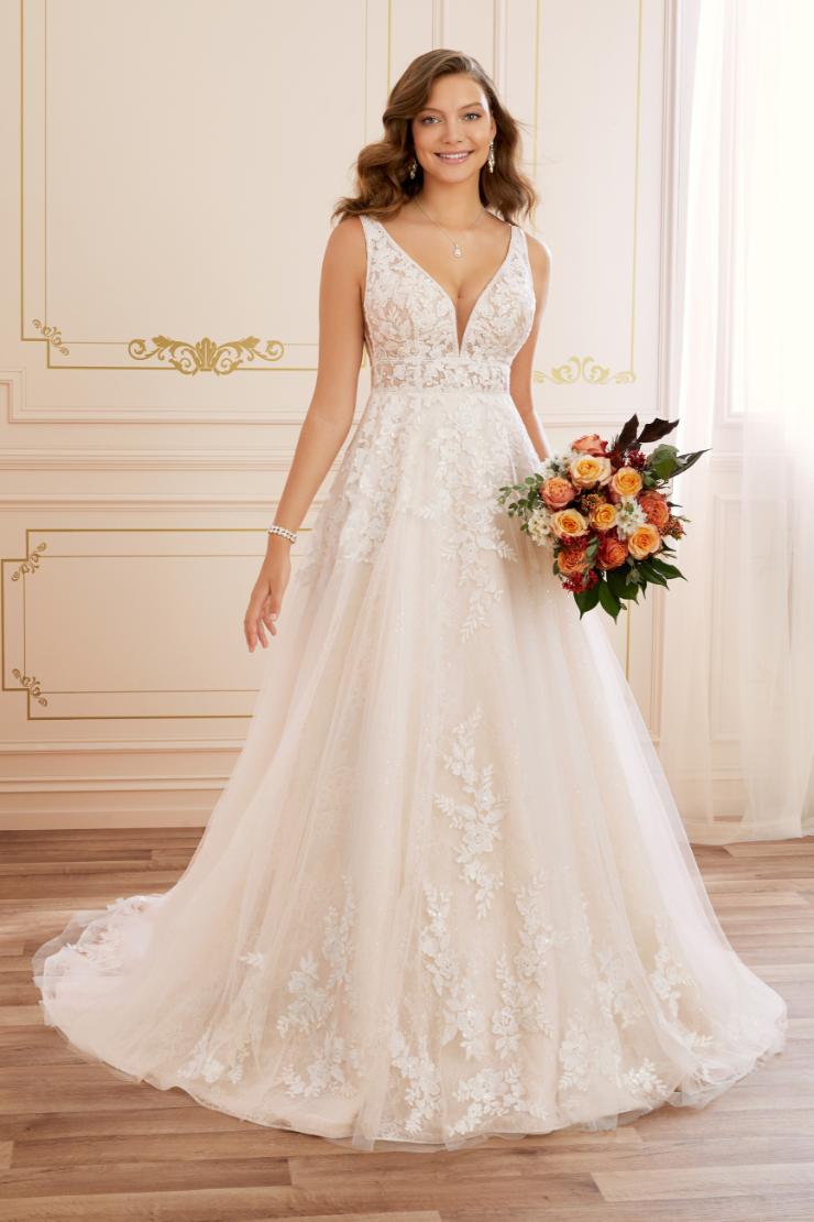 Modern Bohemian Floral Lace Wedding Dress Annika #$1 picture