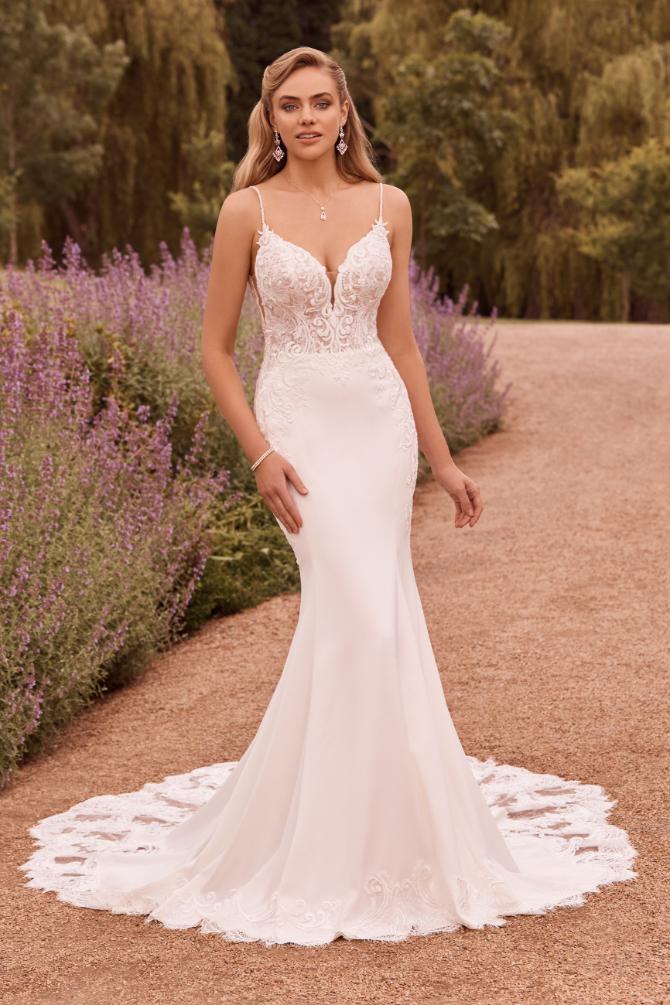 V Neck Spaghetti Strap Lace Mermaid Simple Wedding Gown - VQ