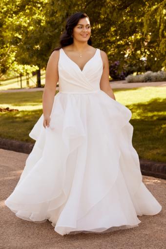 Dreamy Tiered Ballgown Wedding Dress Sadie $4 thumbnail