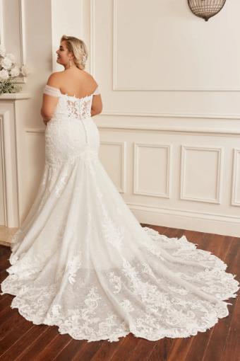 Flattering Wedding Dress with Lace Details Harley $1 thumbnail